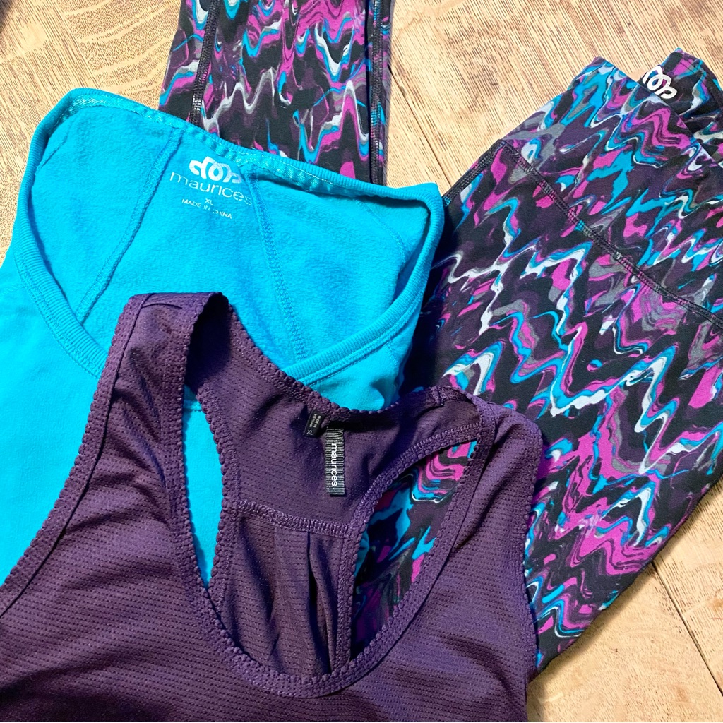 Maurices Activewear Set - Tank, Leggings, & Sweatshirt - Size Xl